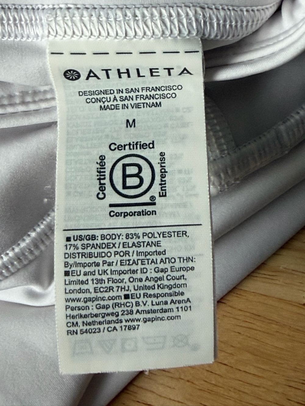 Athleta Women's White Ace Advantage High Rise 13.5" Skort Medium 39788 - Picture 11 of 16